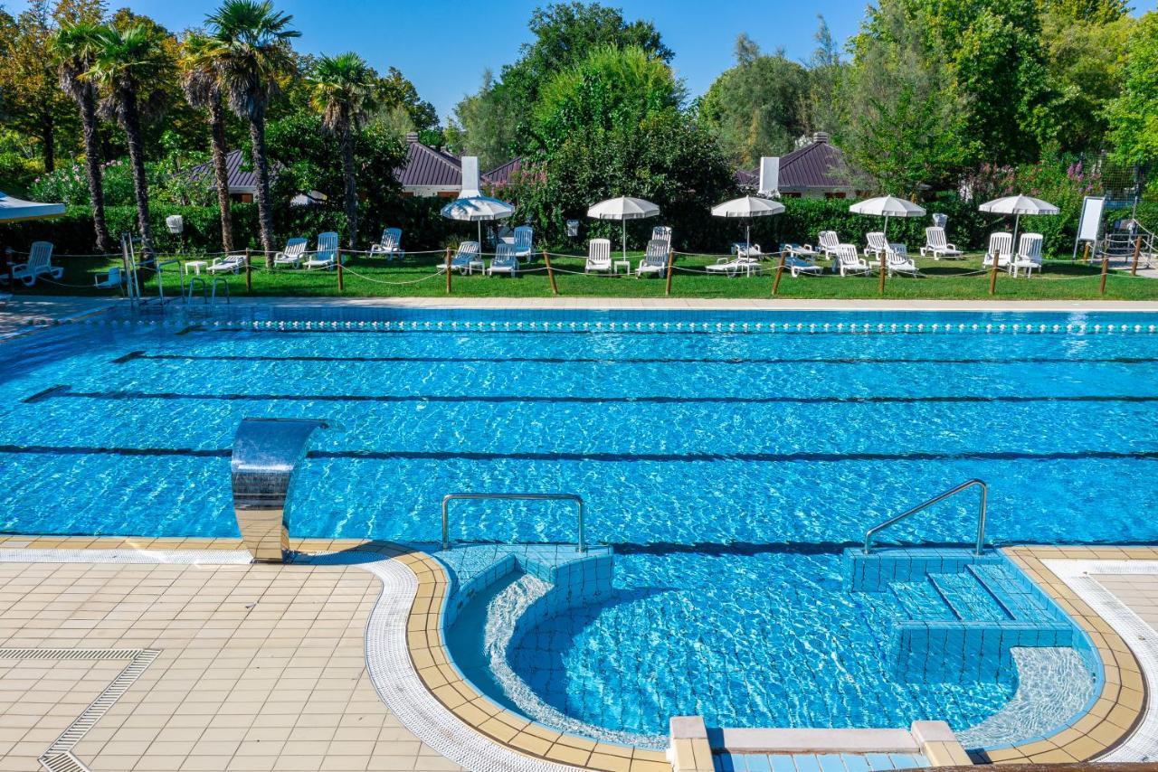 Villaggio Los Nidos Lignano Sabbiadoro Kültér fotó