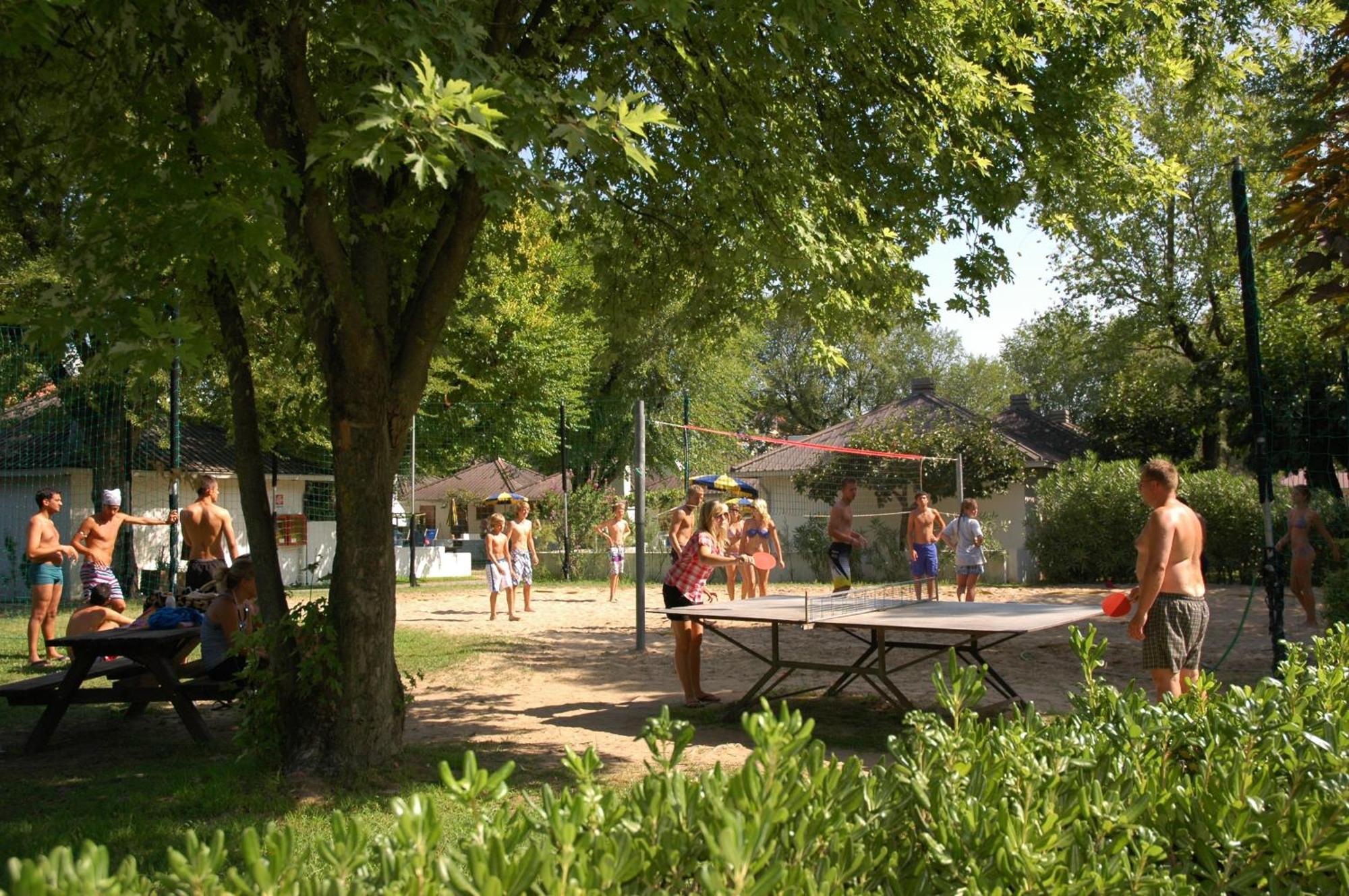 Villaggio Los Nidos Lignano Sabbiadoro Kültér fotó