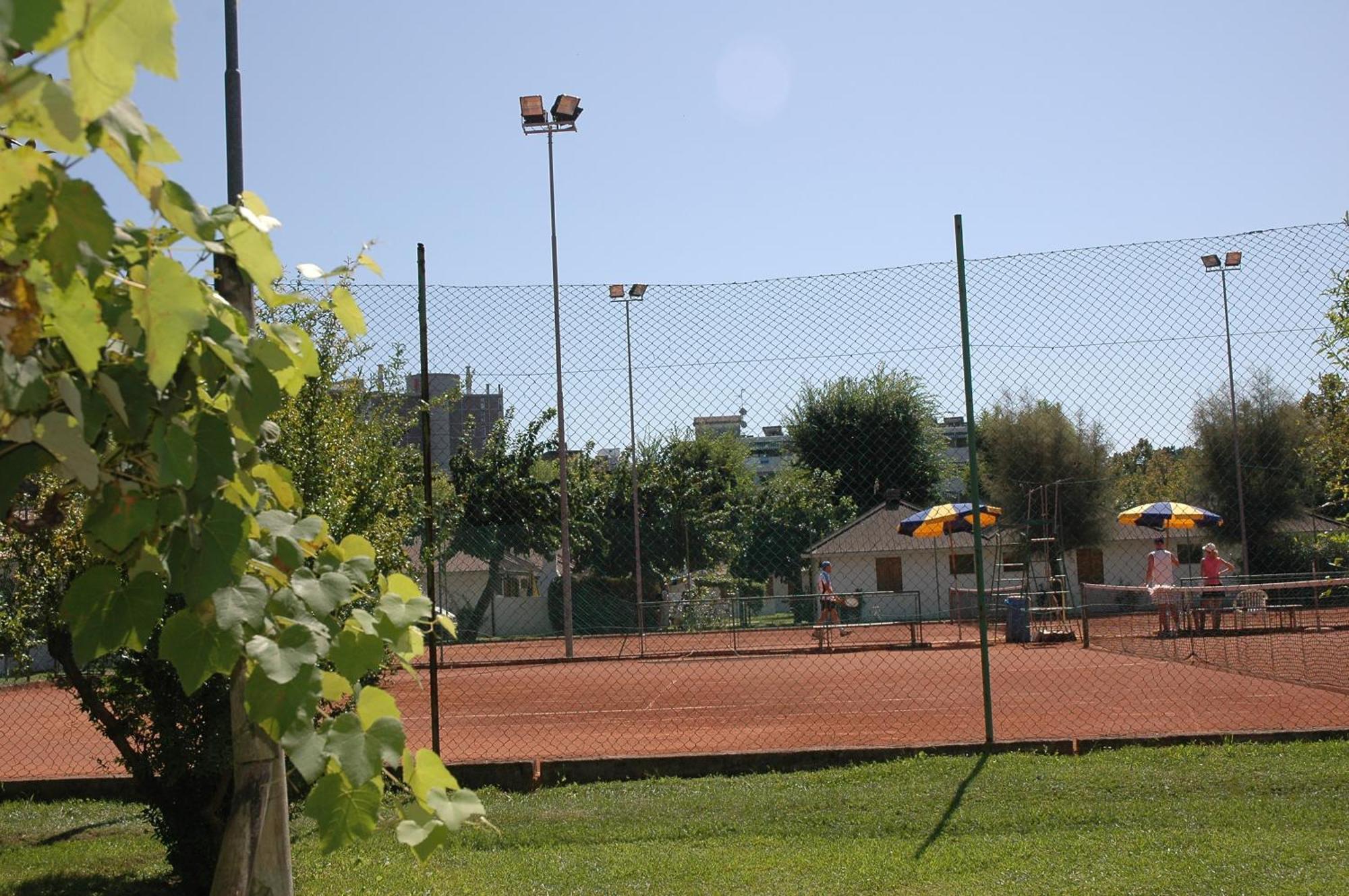 Villaggio Los Nidos Lignano Sabbiadoro Kültér fotó