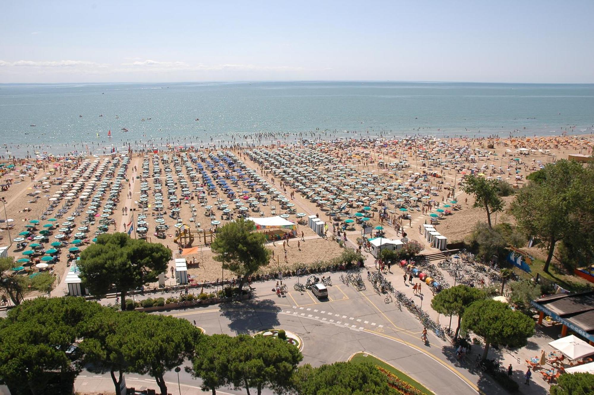 Villaggio Los Nidos Lignano Sabbiadoro Kültér fotó